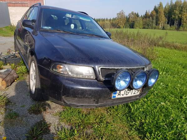 Audi A4 Миккели - изображение 1