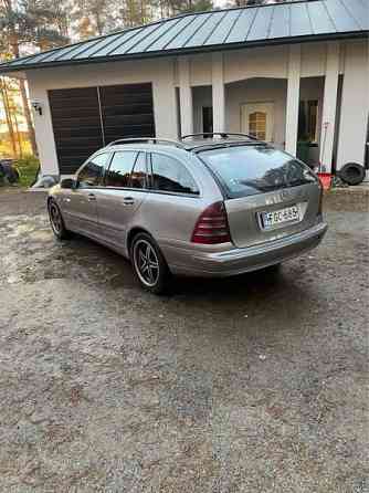 Mercedes-Benz 200 Kauhava