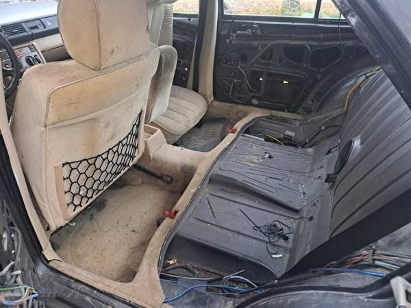 Mercedes-Benz 300 Merikarvia - изображение 5