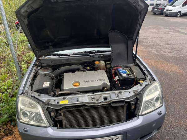 Opel Vectra Espoo - valokuva 6