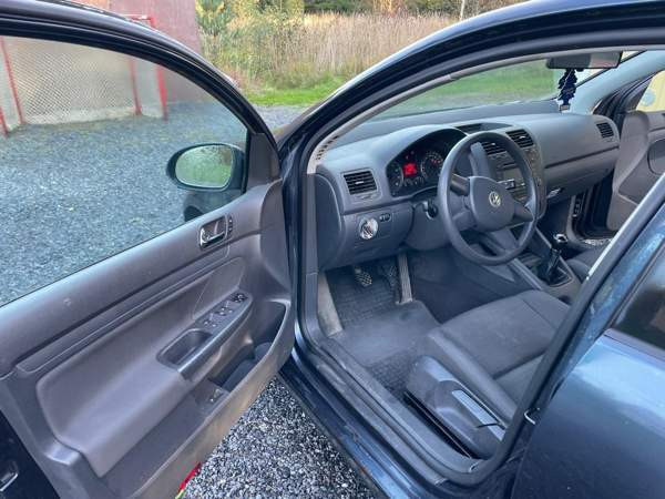 Volkswagen Golf Pirkkala - valokuva 8