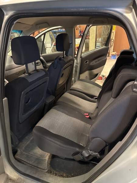 Renault Scenic Sredneuralsk - valokuva 3