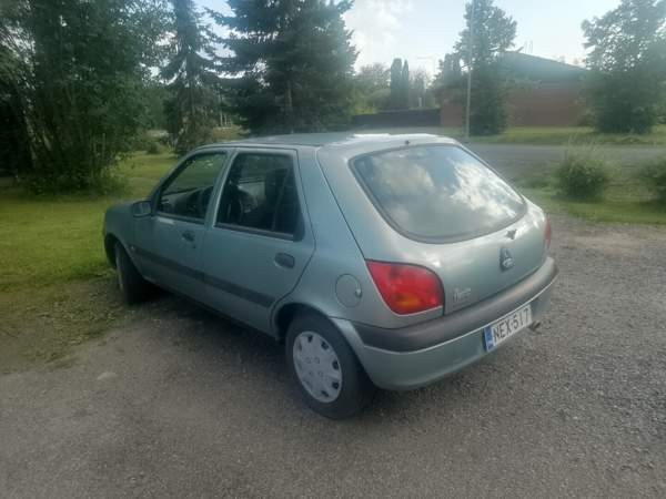 Ford Fiesta Каарина - изображение 5