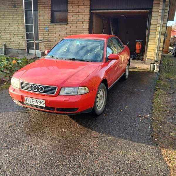 Audi A4 Рахе - изображение 5