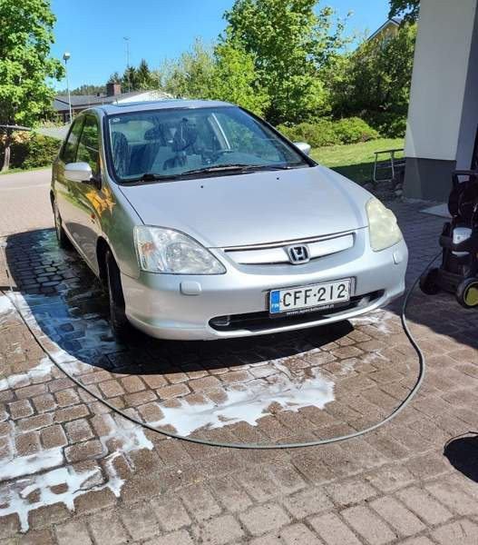 Honda Civic Sarov - valokuva 1