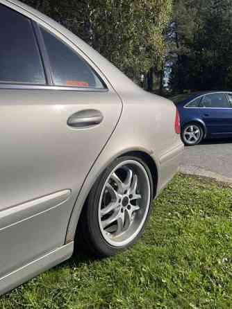 Mercedes-Benz E Tornio