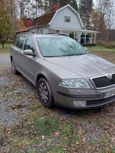 Skoda Octavia Haemeenlinna - photo 2