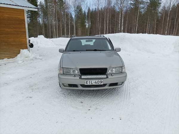 Volvo V70 Kuhmo - photo 1