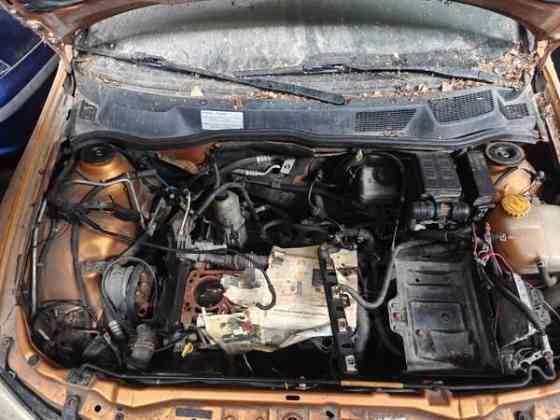 Opel Astra Punkalaidun