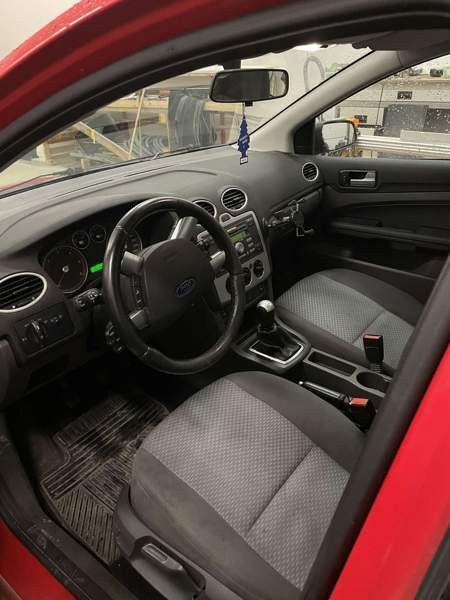 Ford Focus Oulu - valokuva 8