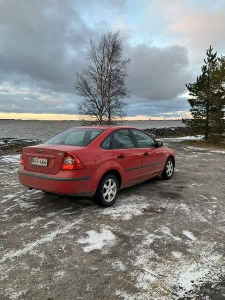 Ford Focus Oulu - valokuva 4