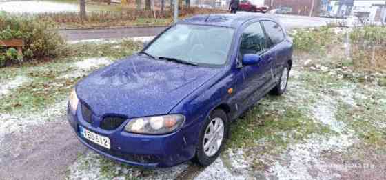 Nissan Almera Эспоо