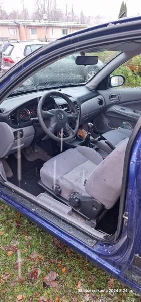 Nissan Almera Espoo - valokuva 5