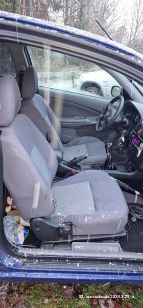 Nissan Almera Espoo - valokuva 8