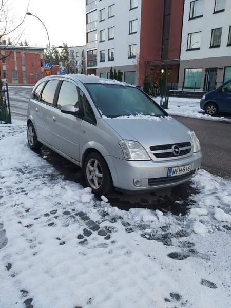 Opel Meriva Vantaa - valokuva 1