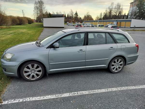 Toyota Avensis Zaporiz'ka Oblast' - valokuva 4