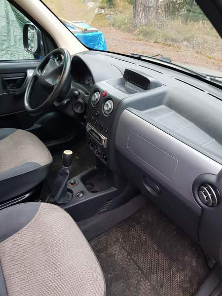 Citroen Berlingo Эспоо - изображение 6