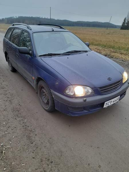 Toyota Avensis Janakkala - valokuva 6