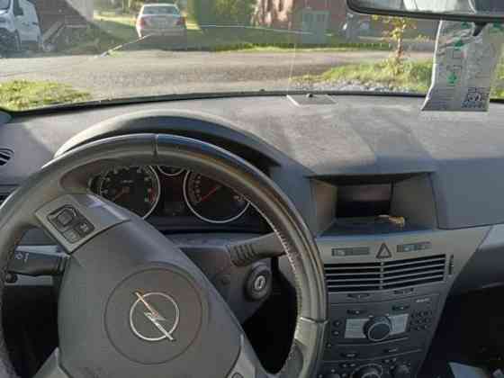 Opel Astra Лемпяаля