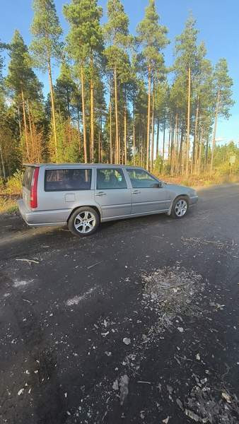 Volvo V70 Ylivieska - valokuva 1