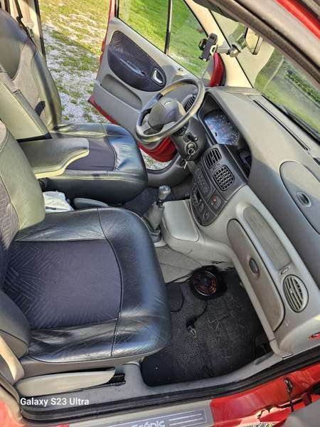 Renault Megane Sarov – foto 7