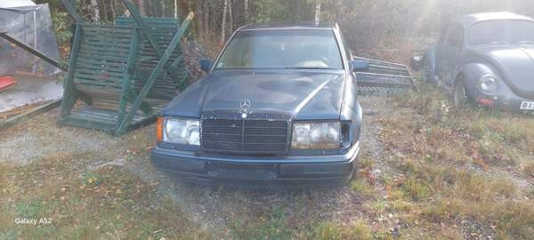 Mercedes-Benz E Lieksa - valokuva 2