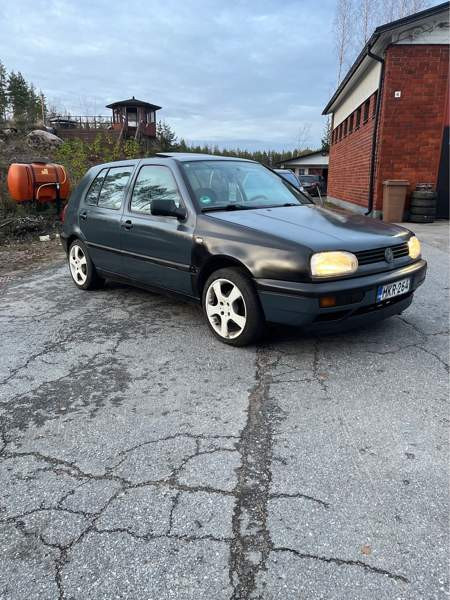 Volkswagen Golf Parkano – foto 1