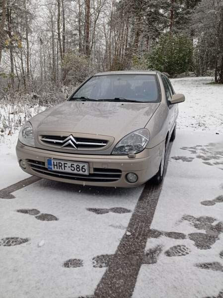 Citroen Xsara Vantaa - valokuva 2