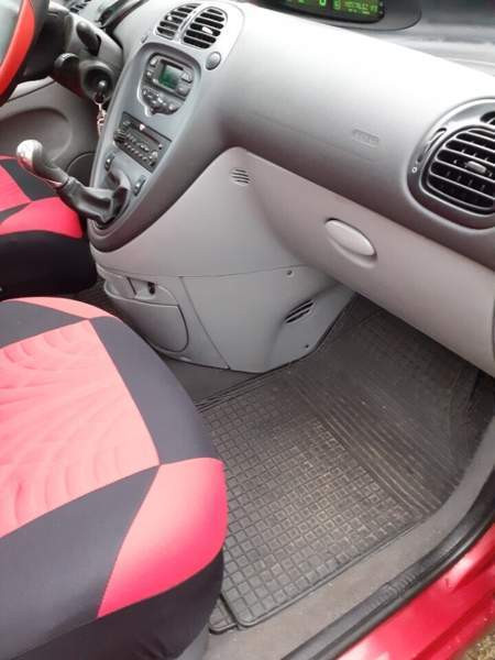 Citroen Xsara Picasso Sarov - valokuva 6