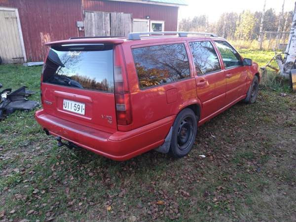 Volvo V70 Iisalmi - valokuva 3