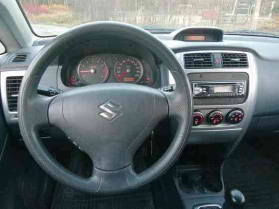 Suzuki Liana Alavus