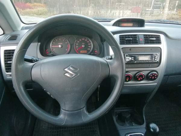 Suzuki Liana Alavus - photo 5