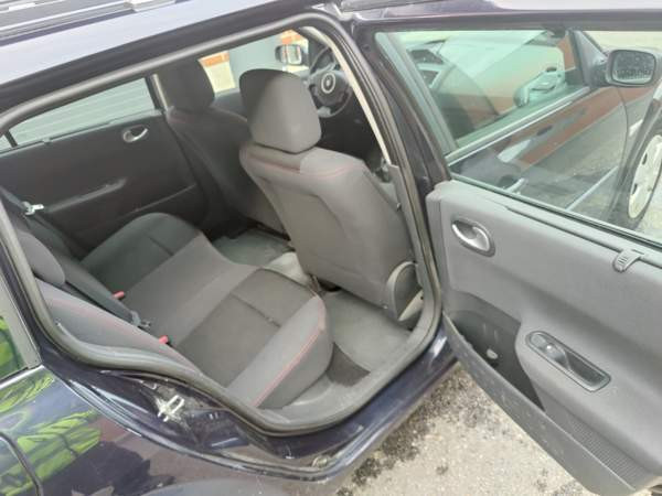 Renault Megane Турткуль - изображение 7