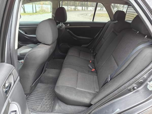 Toyota Avensis Савонлинна - изображение 7