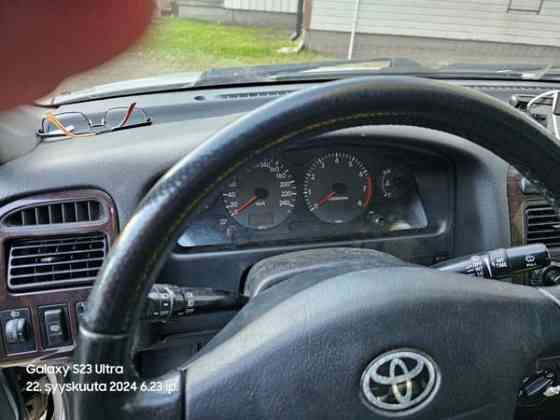 Toyota Avensis Hyrynsalmi