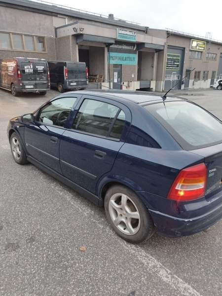 Opel Astra Jyväskylä - valokuva 5