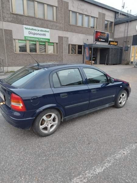 Opel Astra Jyväskylä - valokuva 3