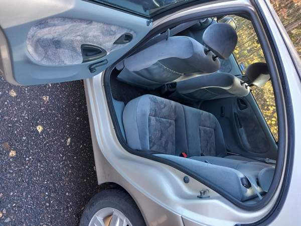 Renault Megane Glebychevo - valokuva 7