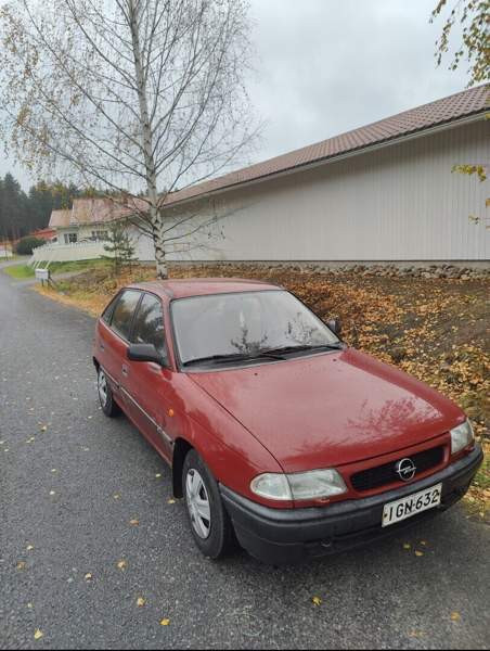 Opel Astra Nurmo - valokuva 1