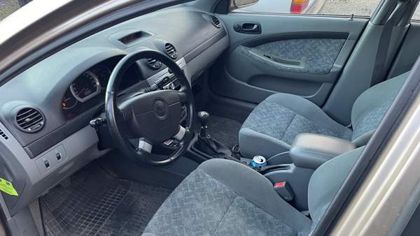 Daewoo Lacetti Tornio - valokuva 5