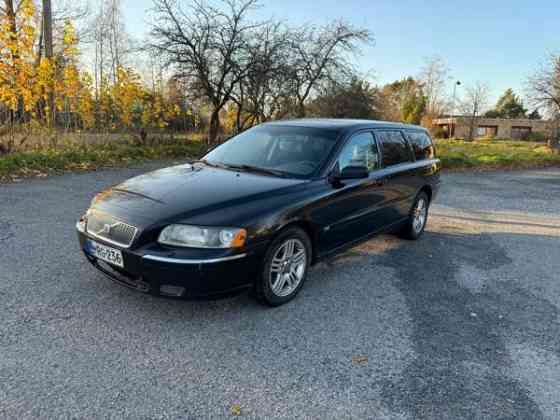 Volvo V70 Macau