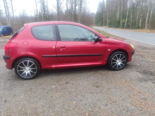 Peugeot 206 Mänttä-Vilppula - valokuva 3