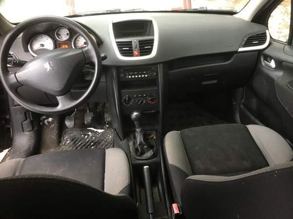 Peugeot 207 Äänekoski - valokuva 4