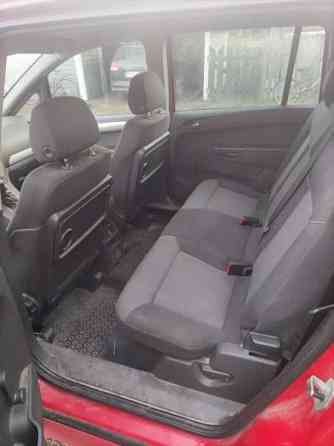 Opel Zafira Йямся