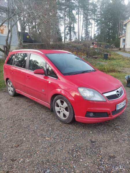 Opel Zafira Йямся - изображение 1