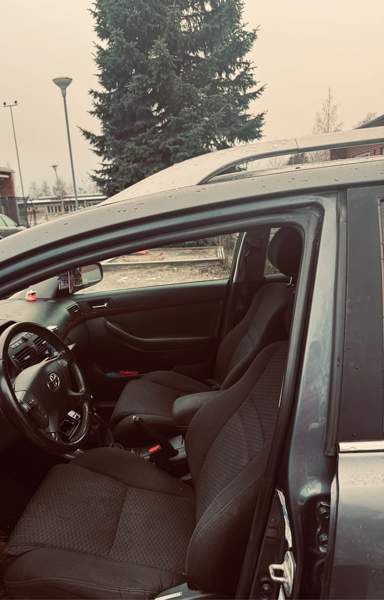 Toyota Avensis Somero - photo 8