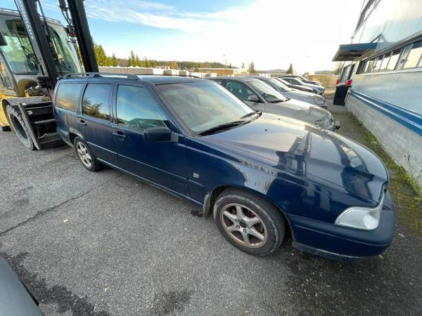 Volvo V70 Somero - photo 1